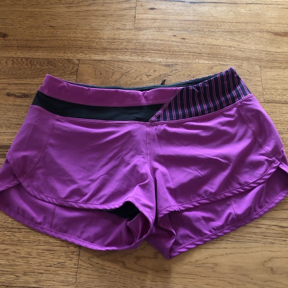 lululemon athletica Pants - Lululemon shorts size 6